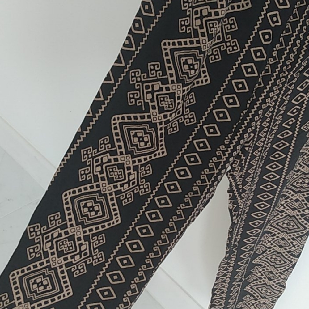 Aztec pattern pants - Picture 3 of 3